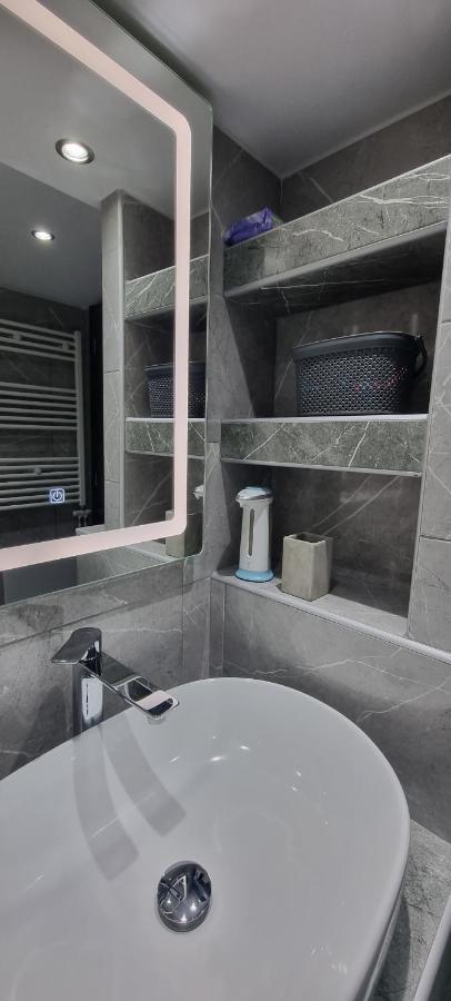 Mimarxos Luxury Apartments Халкис Екстериор снимка