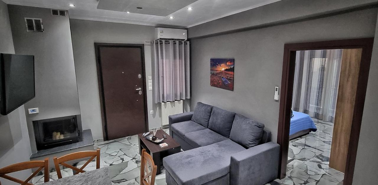 Mimarxos Luxury Apartments Халкис Екстериор снимка
